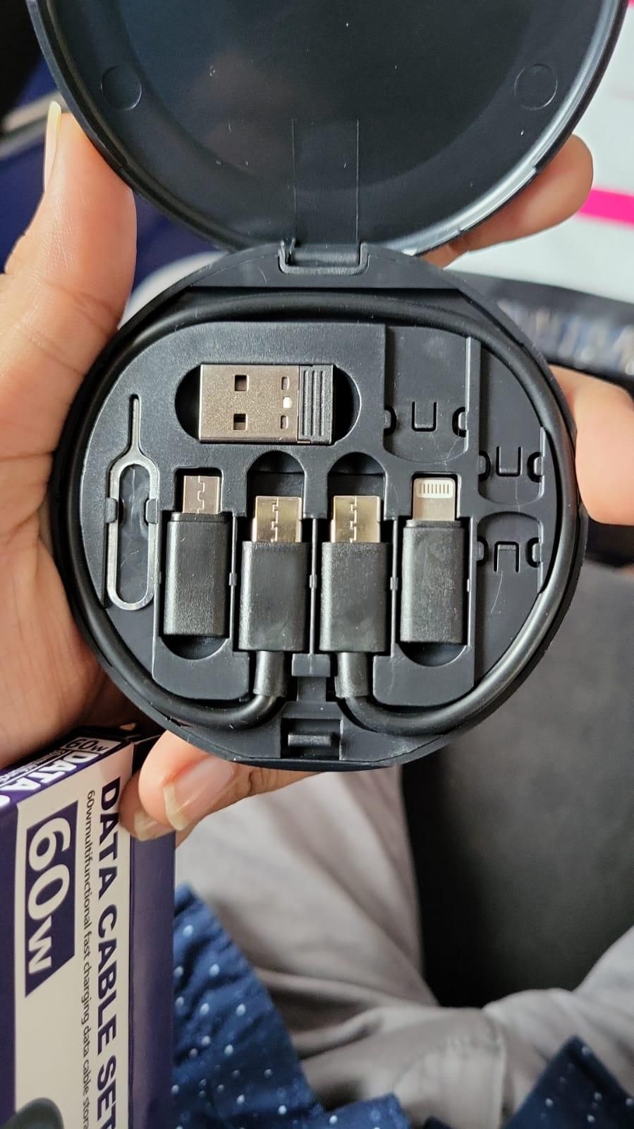 Travel Cabel Set